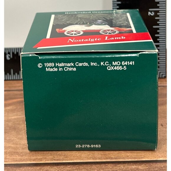 1989 HALLMARK KEEPSAKE ORNAMENT QX466-5 NOSTALGIC LAMB ON WAGON - Picture 4 of 8